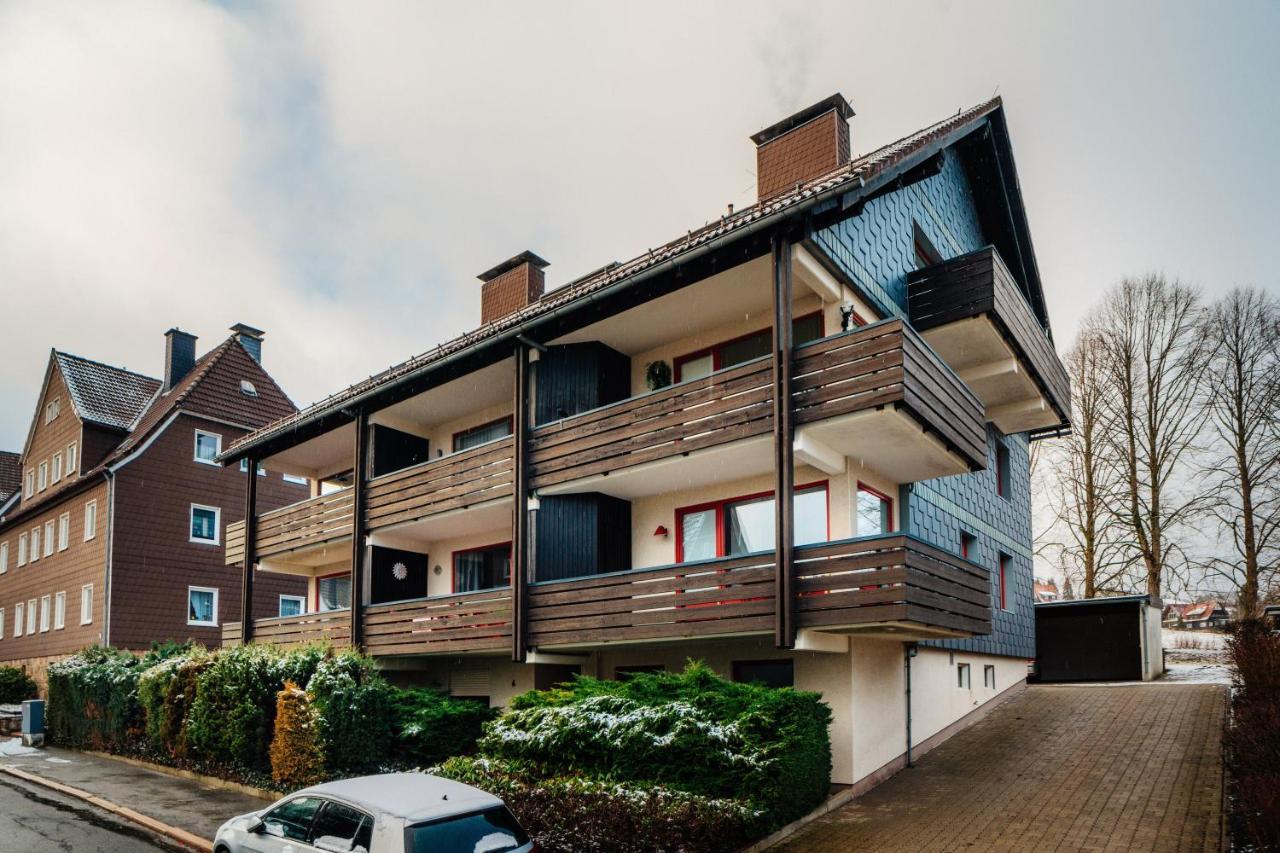 Grosse Wohnung - Boxspring - Rodelwiese - Balkon - 4 Personen Braunlage Bagian luar foto